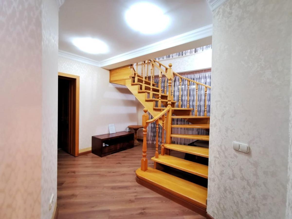Penthouse With 3-Bedrooms Almatî Exterior foto